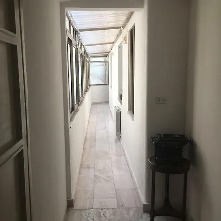 بيت ضيافة Center *